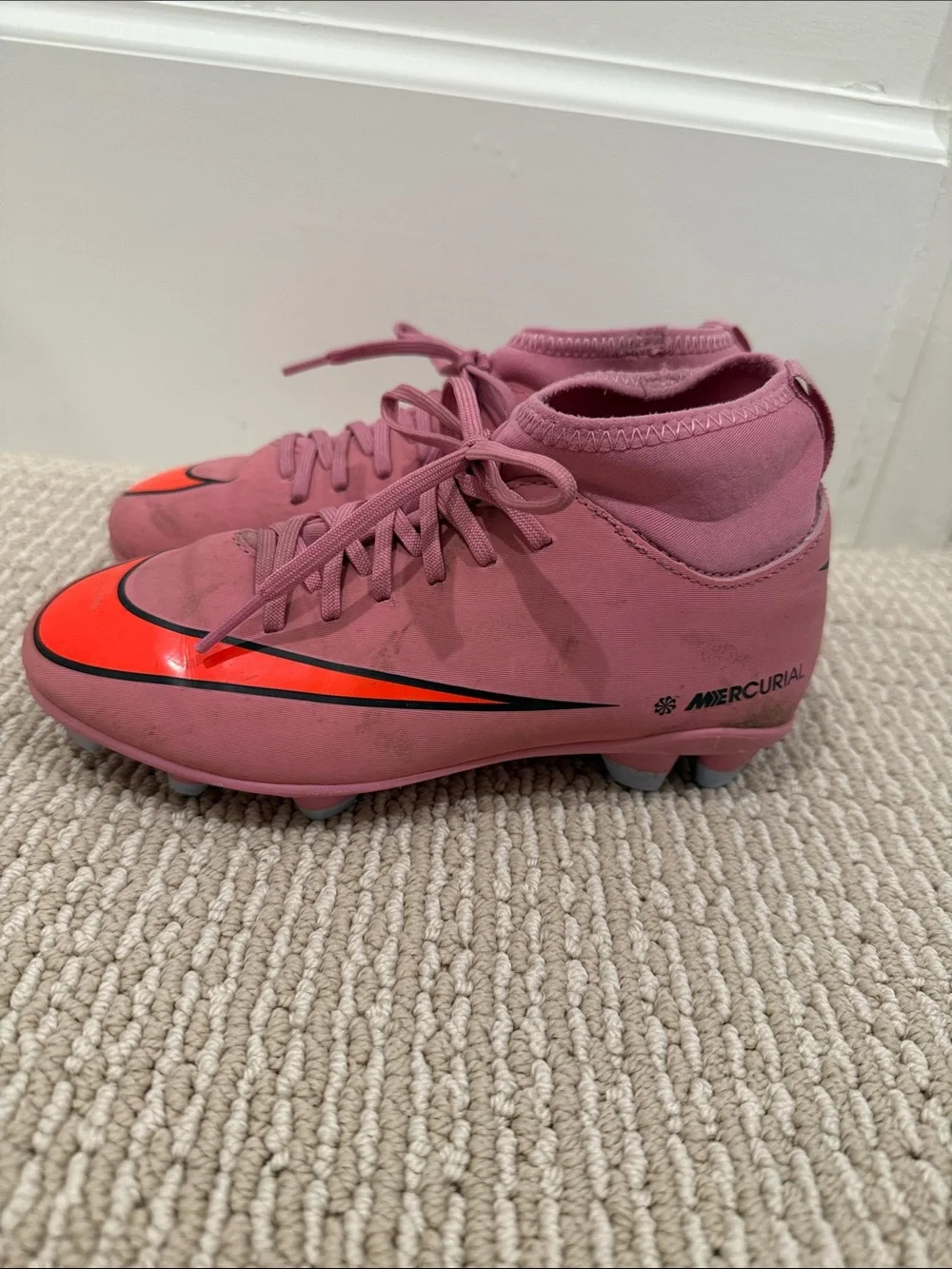 Nike Girls Pink Athletic Cleats with Orange Swoosh Size 1Y